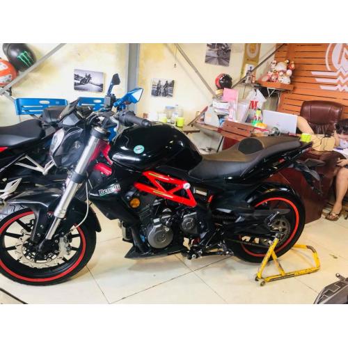 Cần bán xe Benelli 302 cũ giá rẻ Hà Nội mầu xanh Cần bán xe Benelli 302 cũ giá rẻ Hà Nội mầu xanh