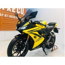 Yamaha R15 v3 màu đen vàng đời 2019 giá 6x triệu