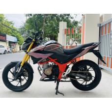 HONDA CB150R bản street fire giá 3x triệu HONDA CB150R bản street fire giá 3x triệu
