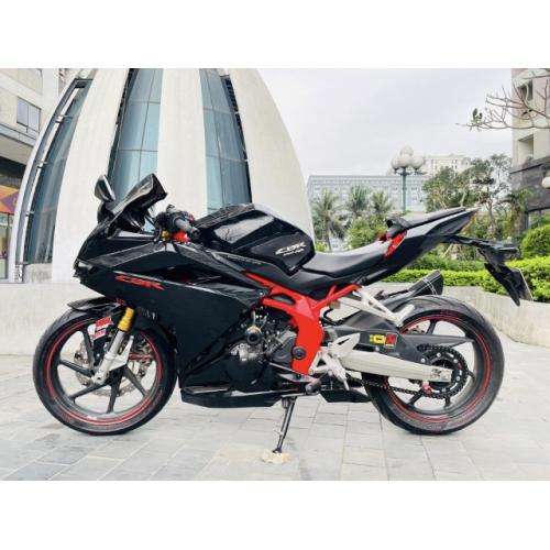 Motor PKL CBR 250RR giá 8x triệu Motor PKL CBR 250RR giá 8x triệu