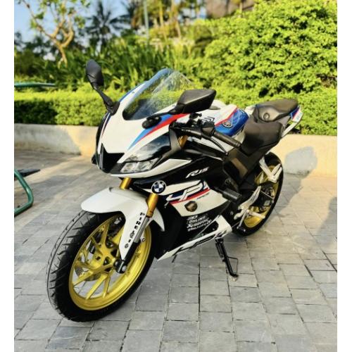 Bán xe Yamaha R15 cũ giá 2x triệu Bán xe Yamaha R15 cũ giá 2x triệu